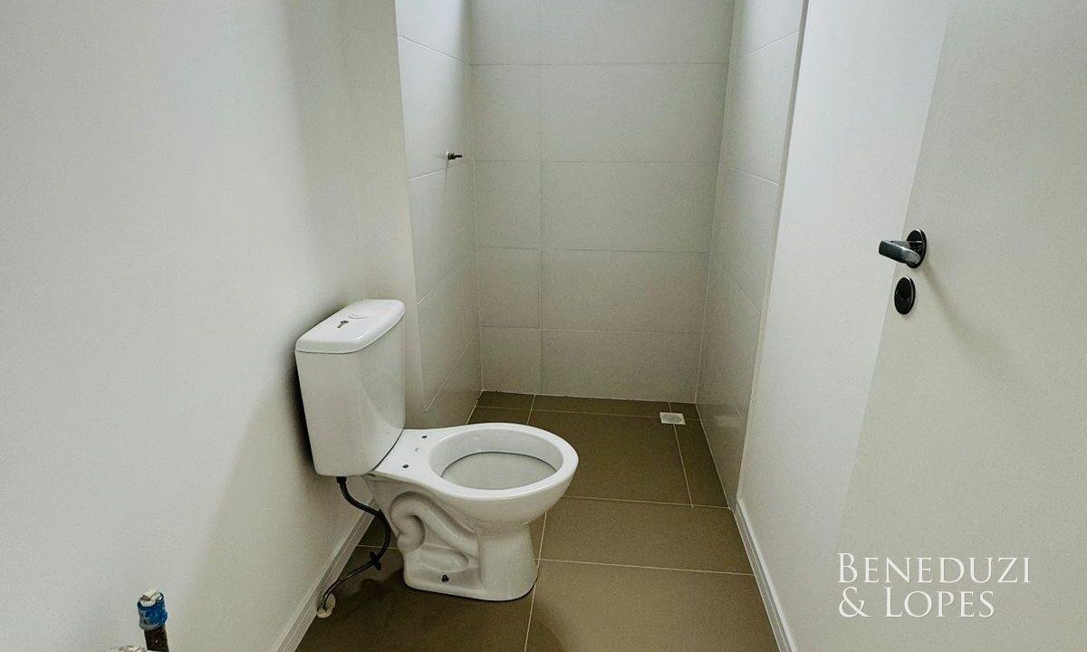 WhatsApp_Image_2024-05-10_at_17.12.39_1.jpeg-name-d0ac0cecce3dcd023dc5c2ad1e1f076785ebc3ef4e1b543e3ac30a143e0de00c