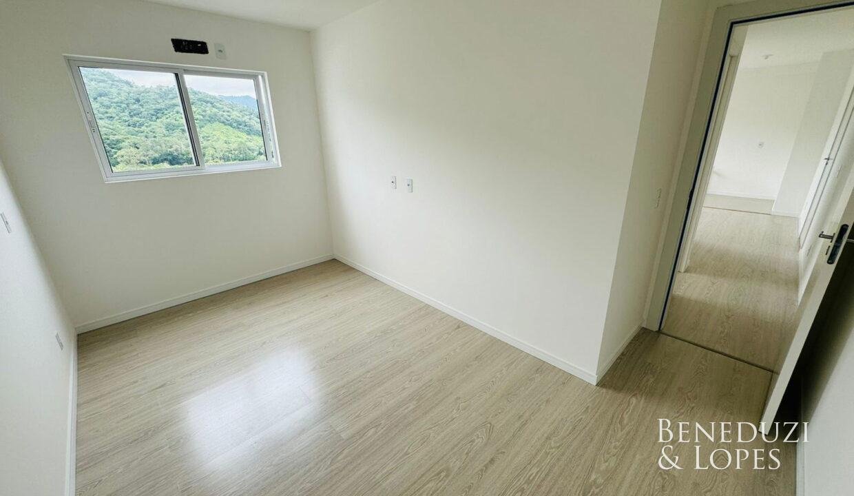 WhatsApp_Image_2024-05-10_at_17.12.40.jpeg-name-7cfaed44c3955b6535f63f4b155d74905647448b88dd8f1e31f01c3847377495