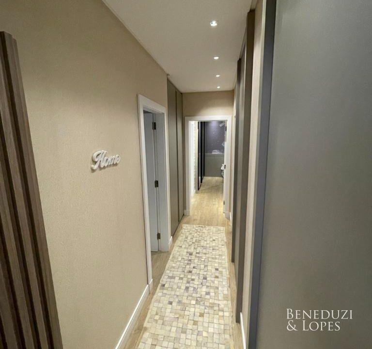 ab811cd5-6617-4154-baf1-b6b02f969110.jpg-name-04f994e71088d092ed61a2ce827f07c937d3677bc0abc7a302029afda1f63b5a