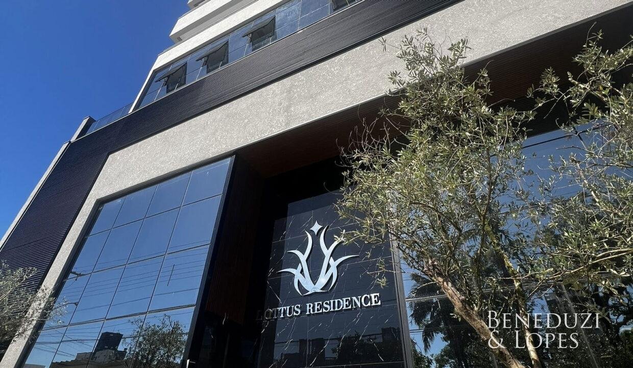 e93fa7f2452b6a66fbb72fe15c7841f613ec372c28e5f27030024f840a4eaac0