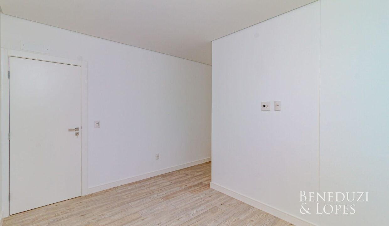 img-15-1.jpg-name-46d4aaa73b76163ca76d76106b4b68331470e0f5bc88452ca46641a59ab522d9-1