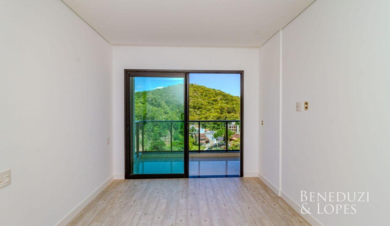 img-23-1.jpg-name-076a9403be171bfdee6c75dd1082016d9c4b96b95763cad85e2decf79705862f-1