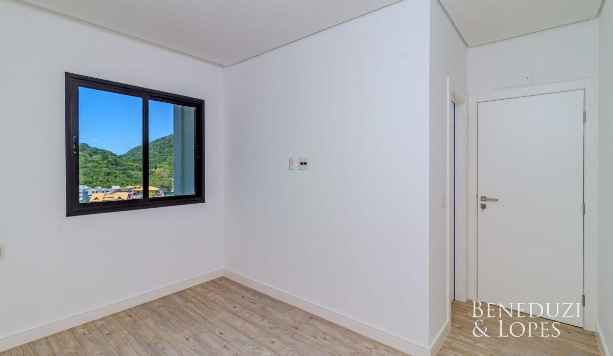 img-3-1.jpg-name-5165a7a0e3b73c8117487d310bba97785feba34dcaeed4bdfeaf83cbed6b4a5d-1