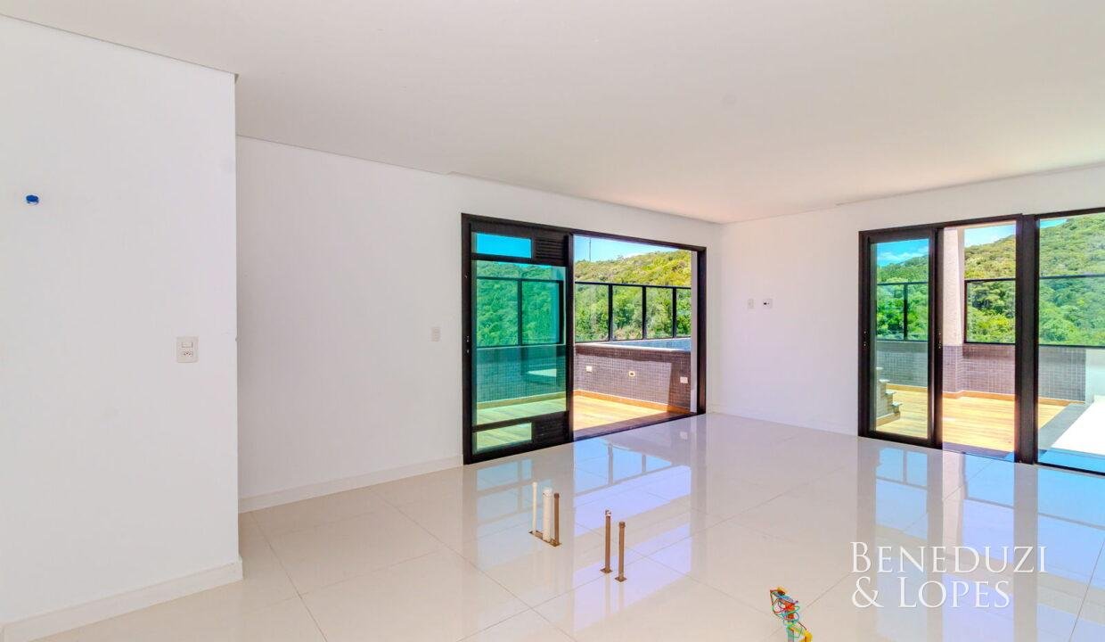 img-34.jpg-name-4a80ef21af73634b943f13d1856a3712ebd31718922f3d0015fce63908ce80e7