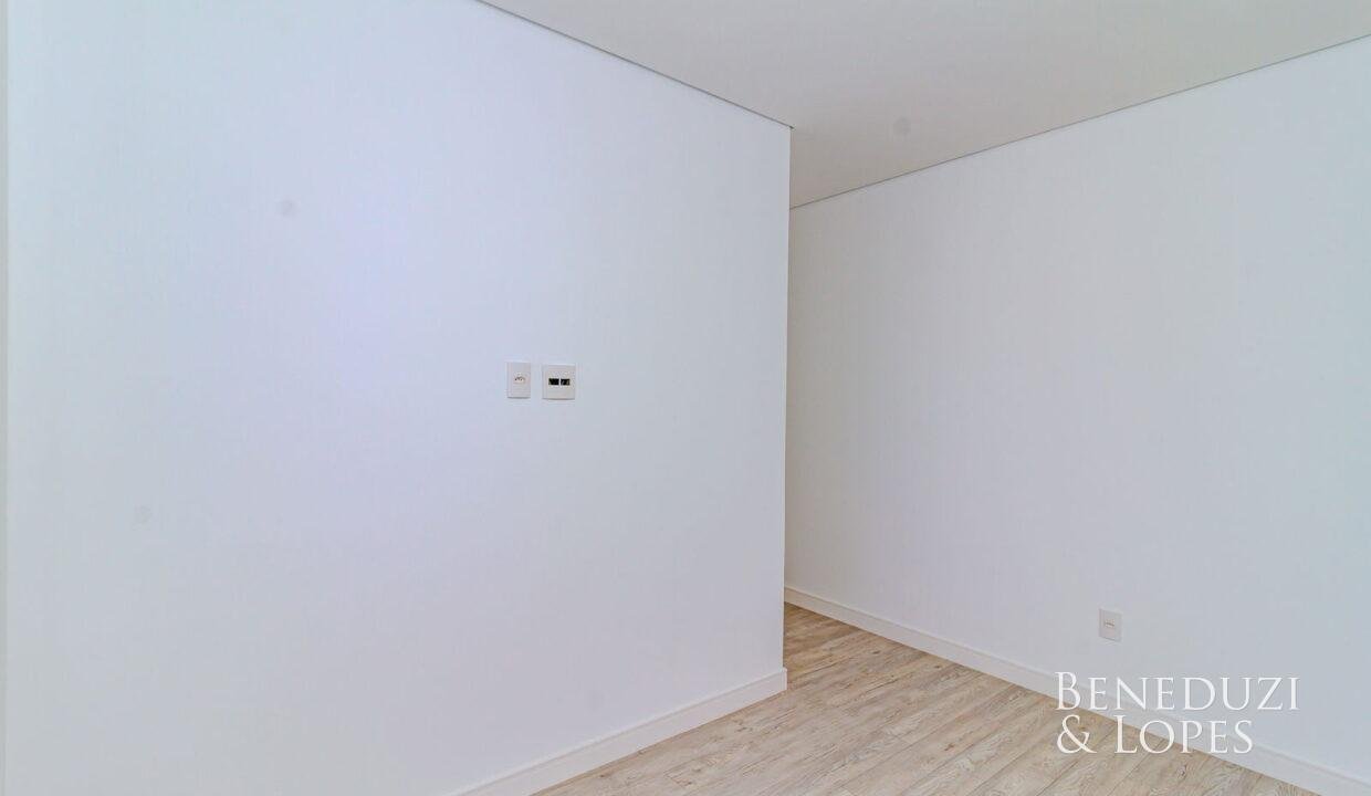 img-4-1.jpg-name-4d9d24e808946f393b1b71a26ea9a43dcc2f20163803b692b41b3af83b5bb0c7-1