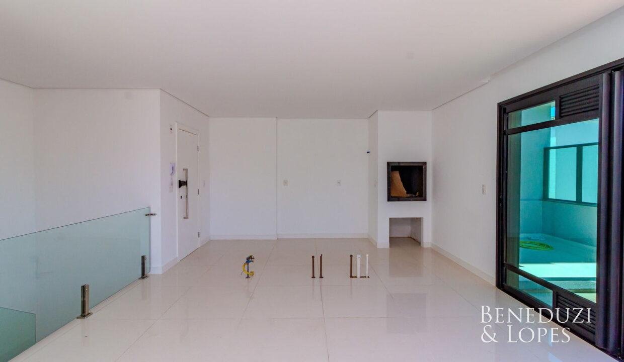 img-46-1.jpg-name-3347e160387db2114366c790fc58737fb82409d392bc332bda489c915f64d531-1