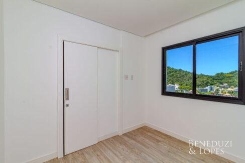 img-8-1.jpg-name-4d61008e9c7dccb2cc9aaf87a6bf0bdaf80265eba8ecc6342d1ff6a7c14f302c-1