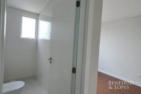 sUITE.jpg-name-6d8e6d5470d59d577dcb180c82ca2ceb5cdd137e6dcec89dcc0ed117ad350957