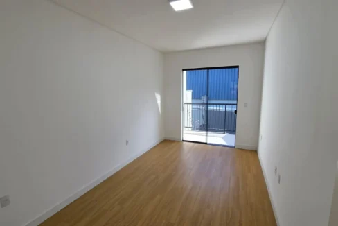 Quarto lado esquerdo
